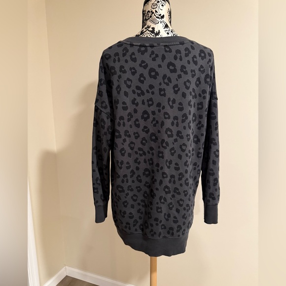 Old Navy Tunic Sweater - Picture 6 of 8